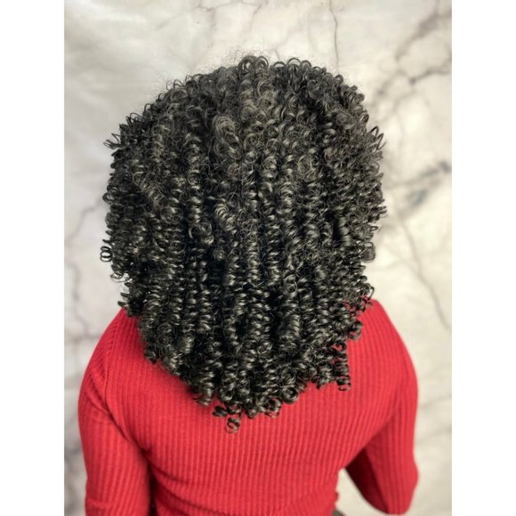 13×4 Short Kinky Lace Front Wigs - Picture 2 of 4